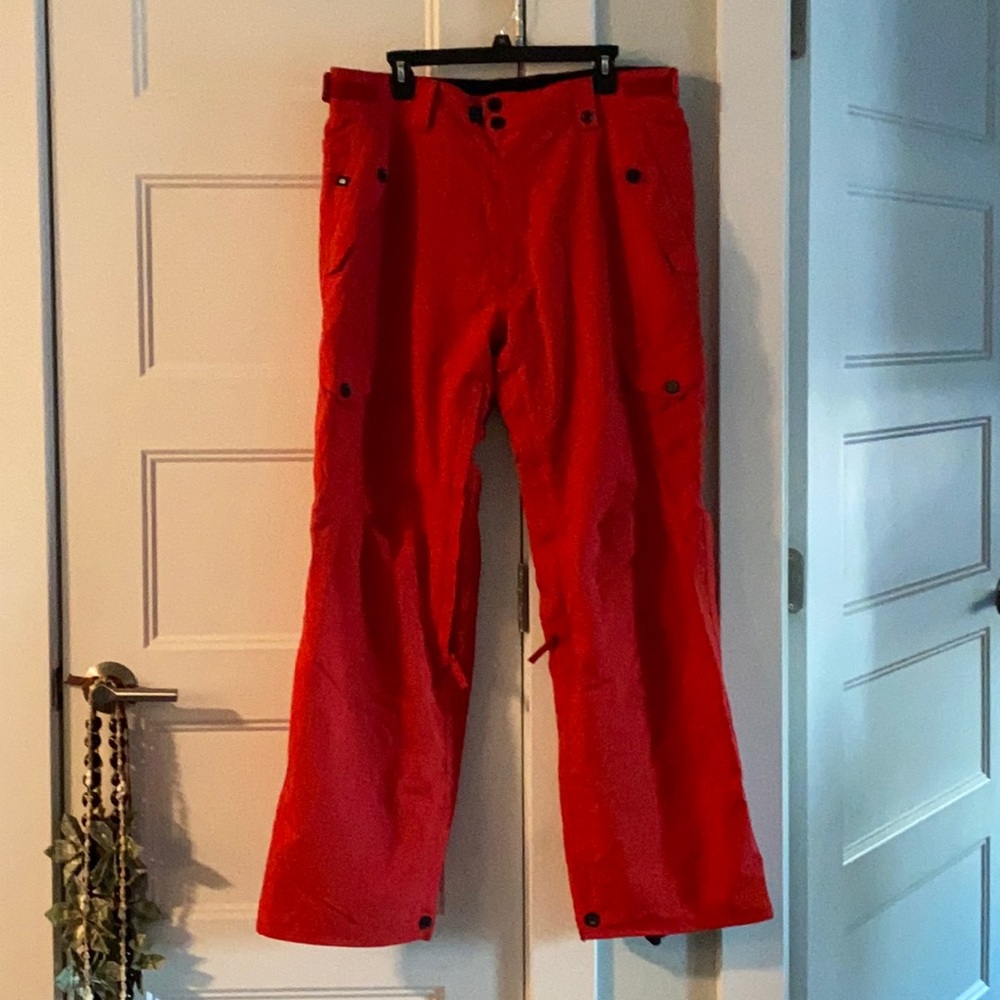 686 Men’s Snow Pants